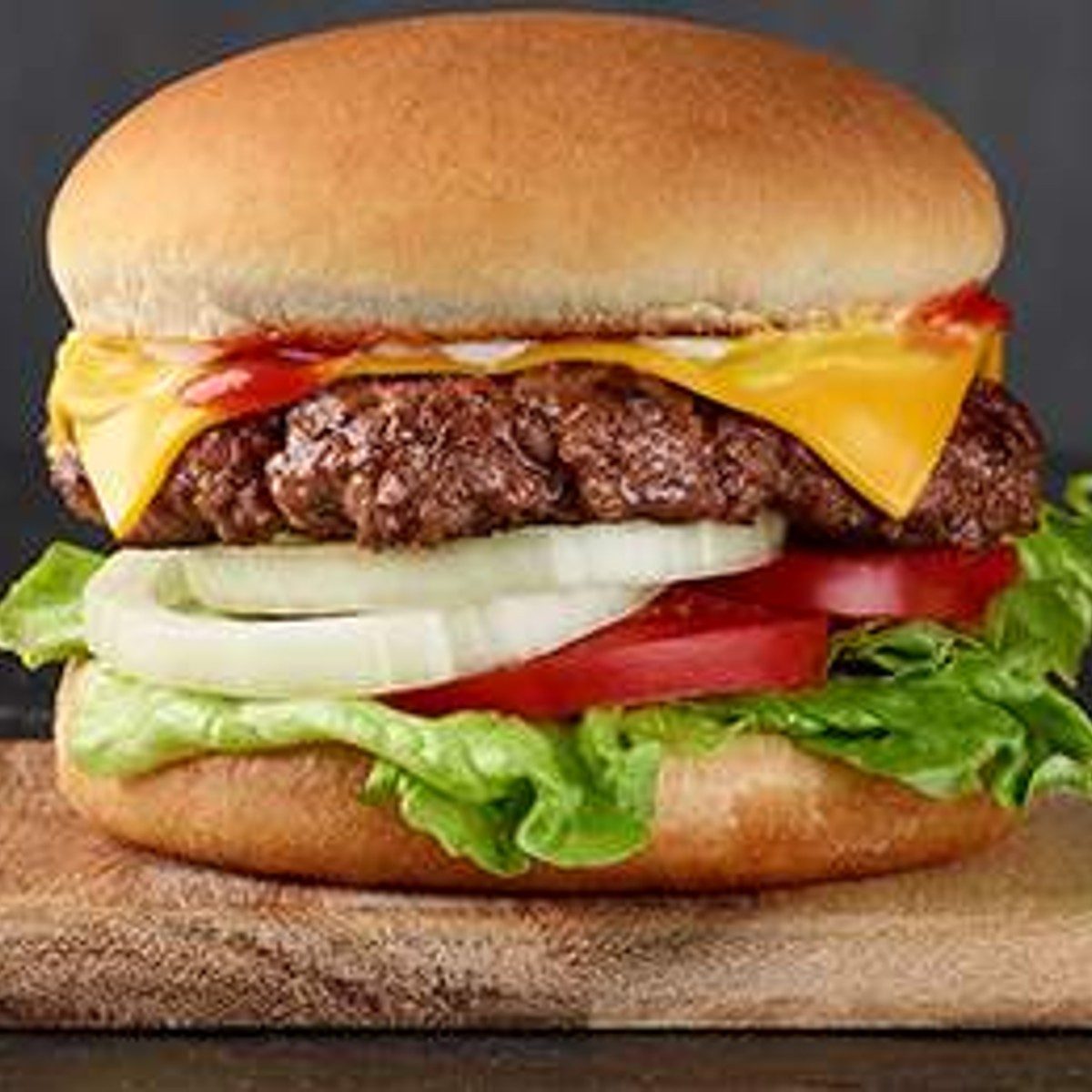 Cheeseburger Deluxe.